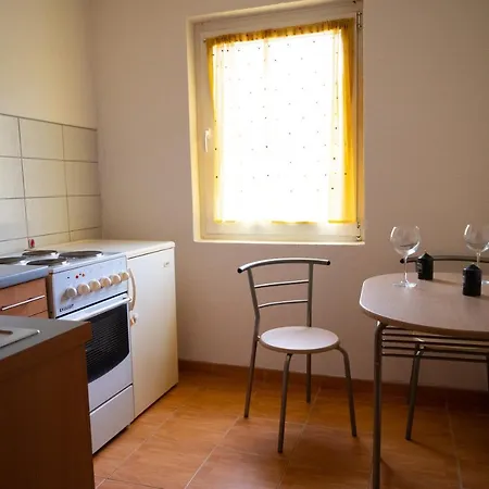 Stan Na Dan Sjenjak Apartman Tuzla